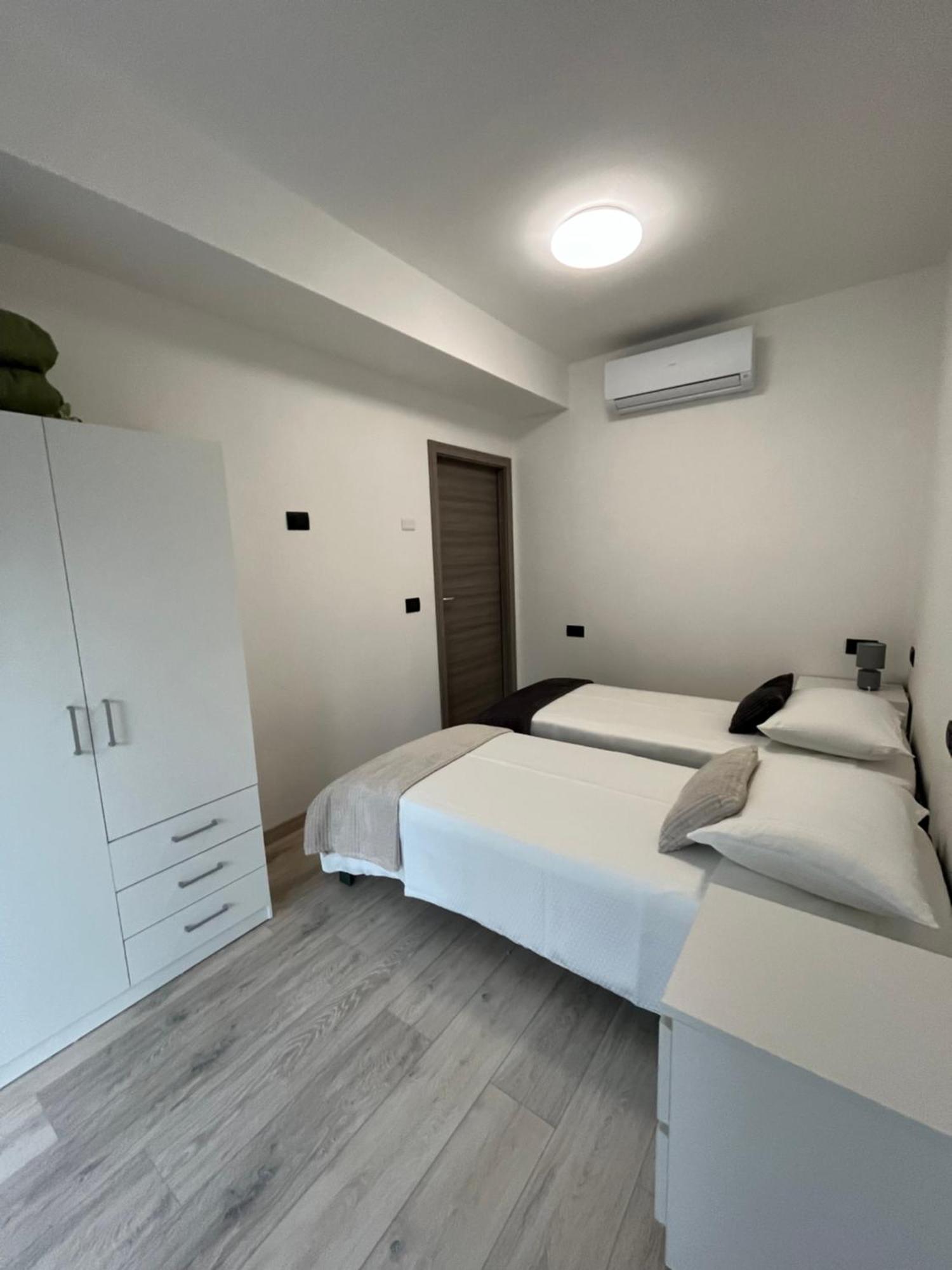 Casa Vacanze Lucia Tirano Esterno foto