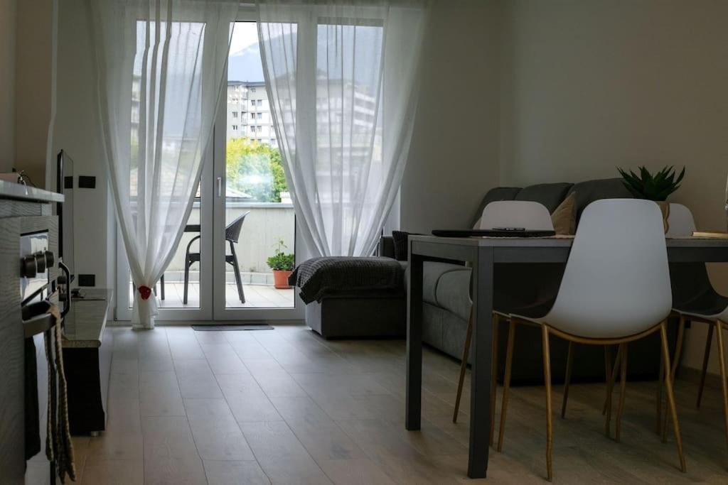Casa Vacanze Lucia Tirano Esterno foto